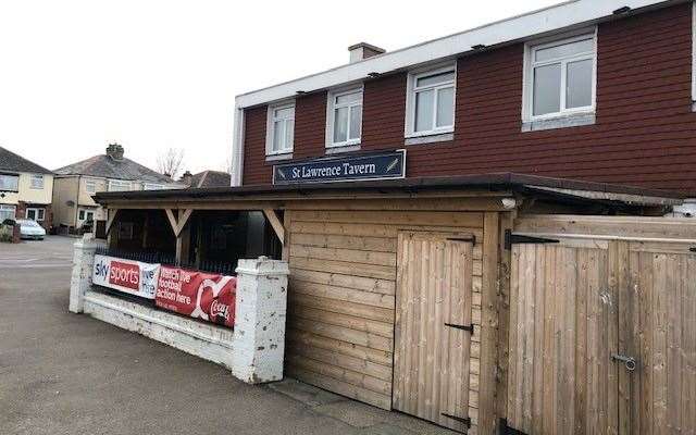 My first look at St Lawrence Tavern reminded me of a council house from the 1970s with a new shed built at the front