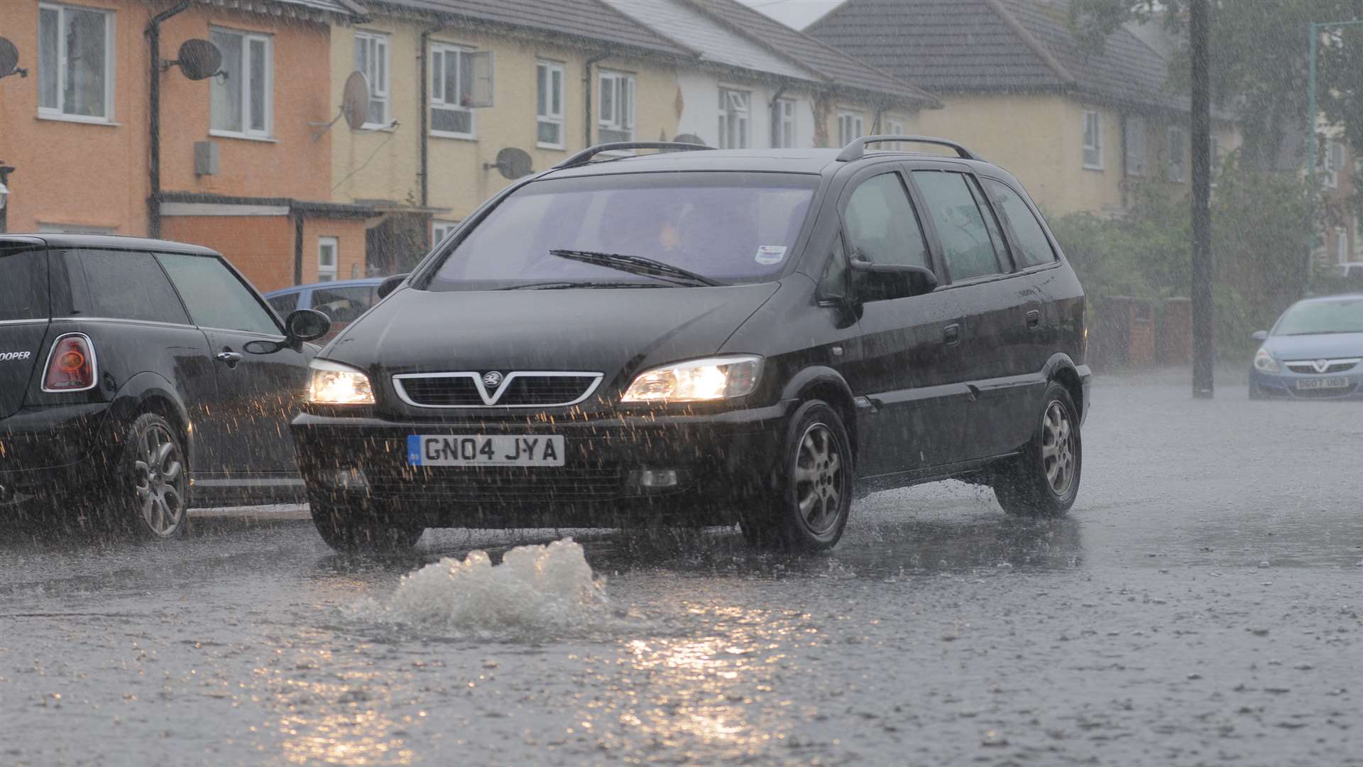 Kent faces torrential rain