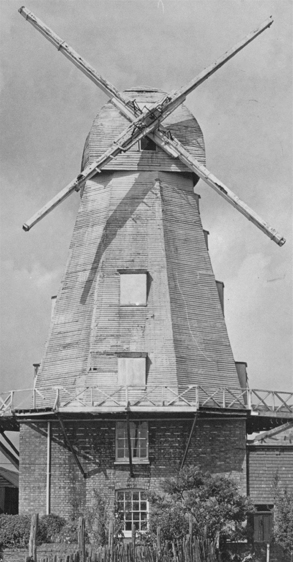 A sad and derelict Willesborough Windmill pictured in 1968. Copyright: Steve Salter