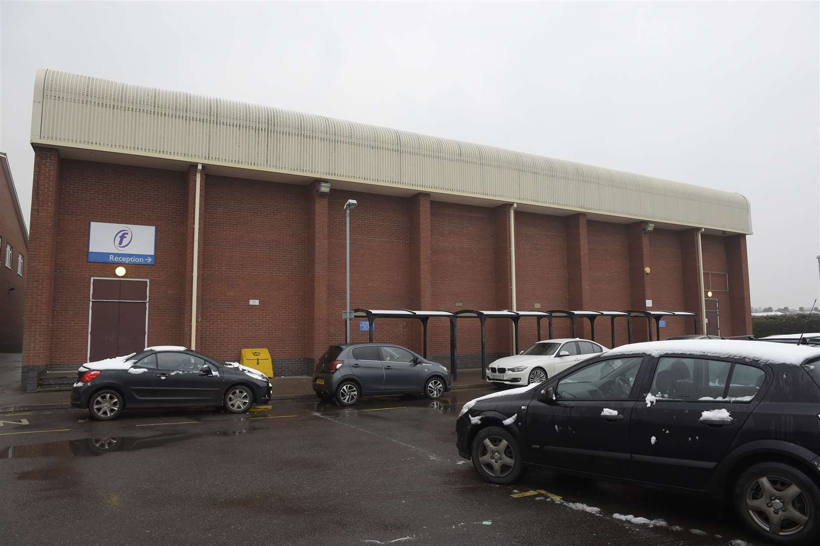 Sandwich Leisure Centre in Deal Road will not reopen after lockdown Stock picture: Tony Flashman