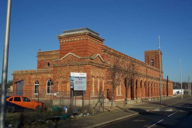 Pump House No.5 used to be a water pumping station for Chatham Docks.