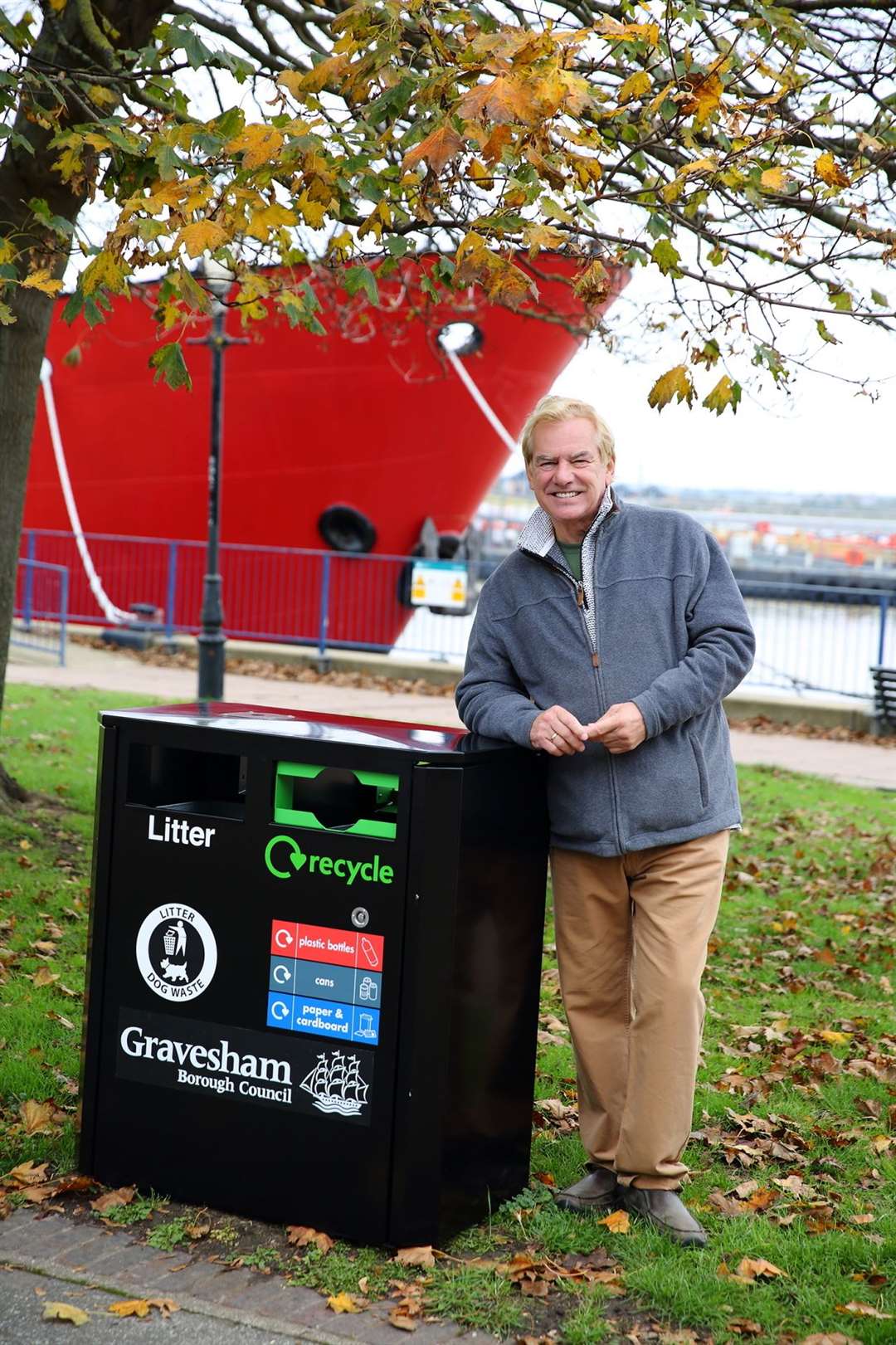 Cllr Lee Croxton with one of the new recycling on the go bins in Gravesend