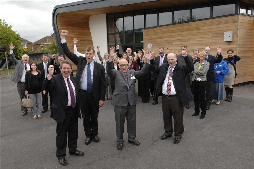 Gordon Henderson MP ,Paul Carter, Leader of Kent County Council, Executive Head Teacher Alan Bayford and Chairman of Governors Jim Duncan with representatives of the contractors and other guests at the opening of the new classrooms and studio at West Minster Primary School, Sheerness.