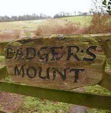 Body found in a field behind Badger's Mount near Brabourne
