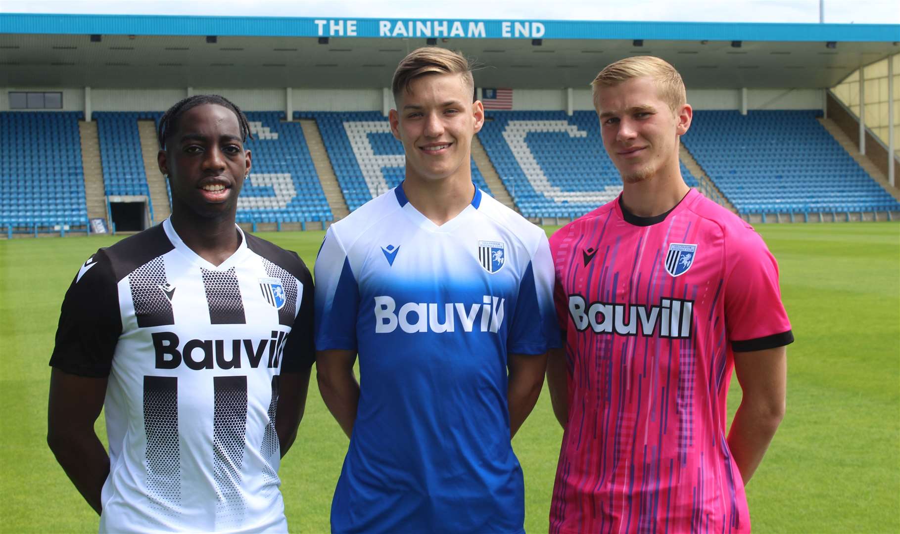 Sam Gale, Alex Giles and Ronald Sithole all sign professional contracts ...