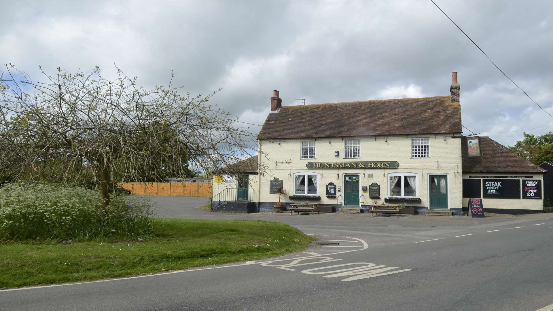 The Huntsman and Horn pub in Broomfield