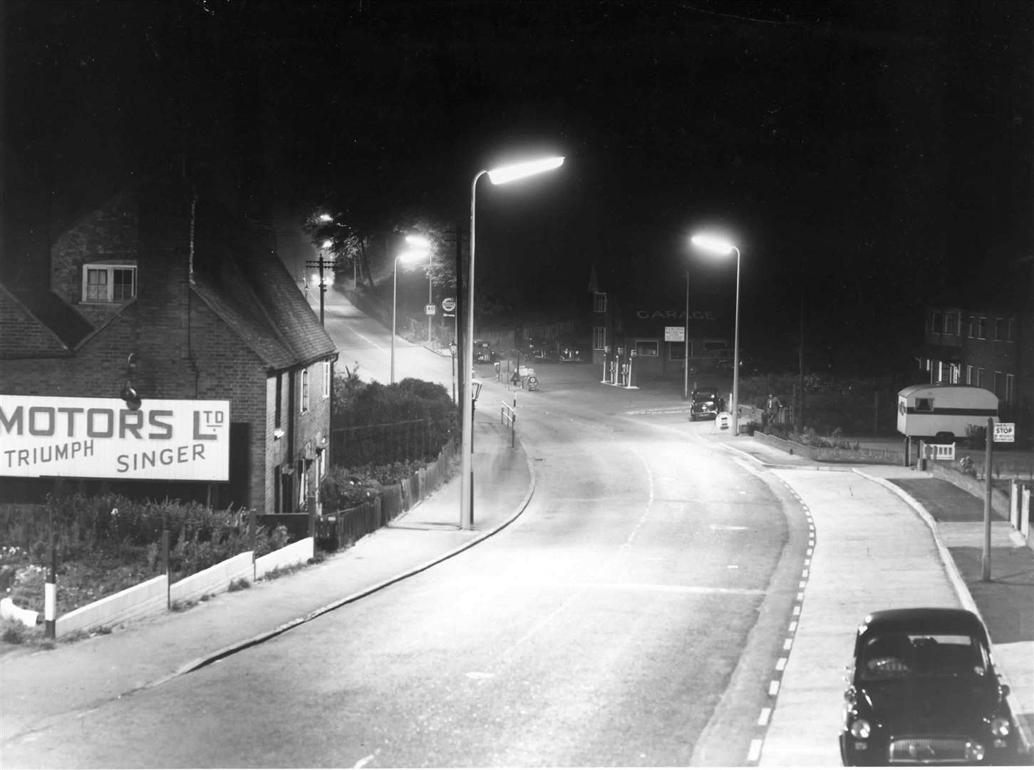 A view of the new GEC flourescent street lighting installation in Seal Road, Sevenoaks, in July 1959. Picture: The General Electric Co Ltd