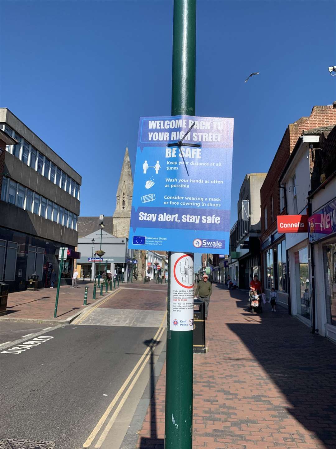 Signs have been put up in Sittingbourne High Street reminding shoppers to keep their distance as shops reopen