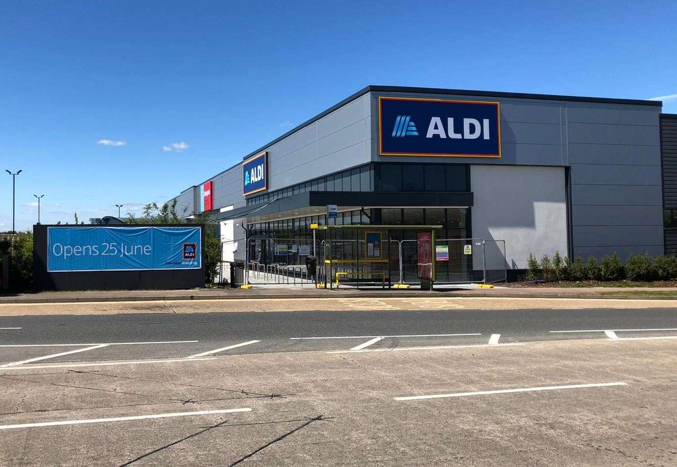 Aldi reveals opening date of new Horsted Retail Park store