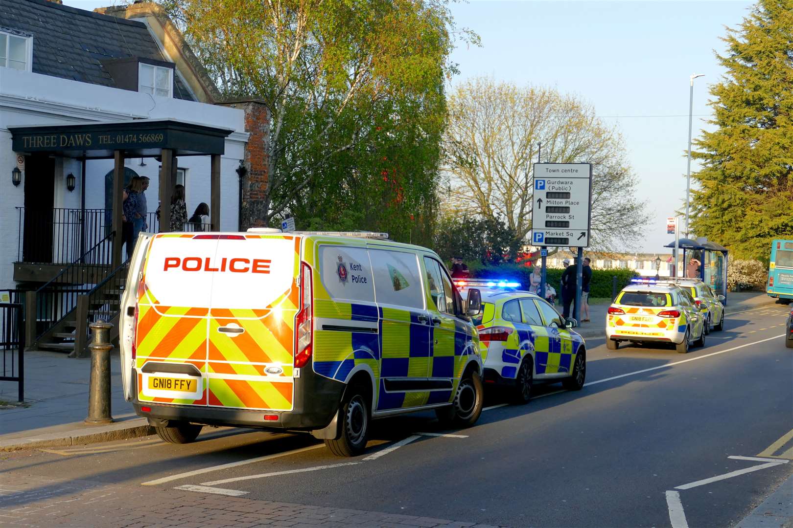 Police were called to the Three Daws pub in Gravesend (9140616)