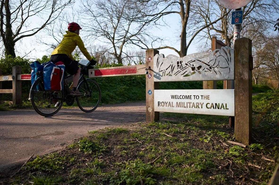 The Cantii Way route uses stretches of the Royal Military Canal near Hythe