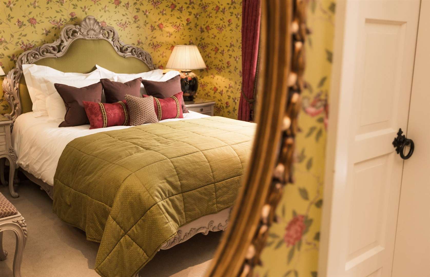 Destination Kent includes details of top spots to stay at in Kent, including Hever Castle B&B