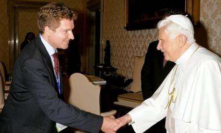 Former Canterbury schoolboy and now journalist Edward Pentin meets Pope Benedict at the Vatican