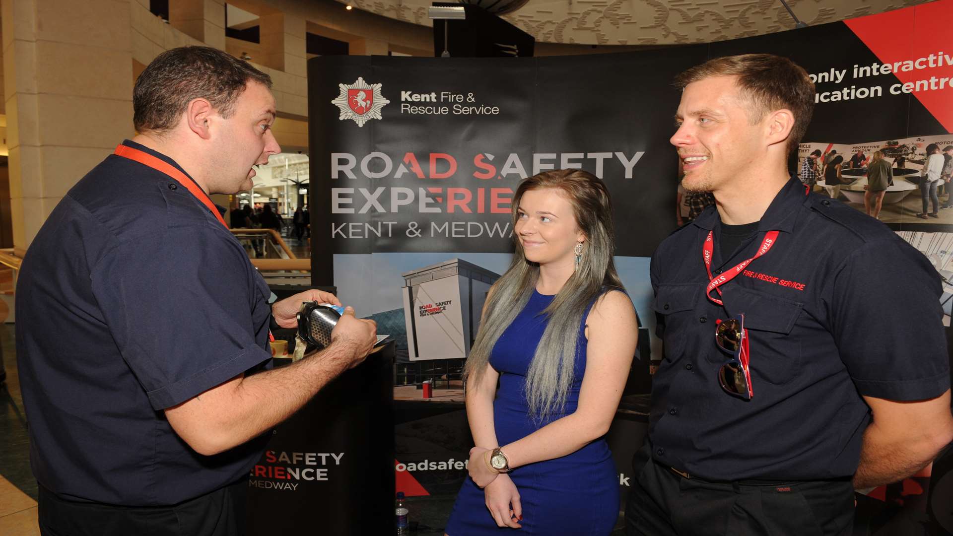 KFRS' Daniel Morley and Mike Piper talk through the procedure with Maisie Hughes
