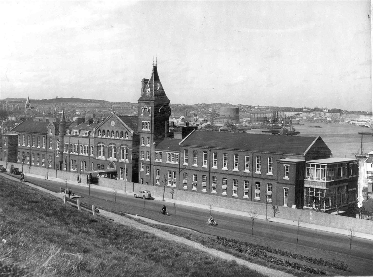 St Barts Hospital, Rochester, in April 1952. It was founded in 1078 for the care of the poor and lepers. It later became part of the NHS until it closed permanently in 2016