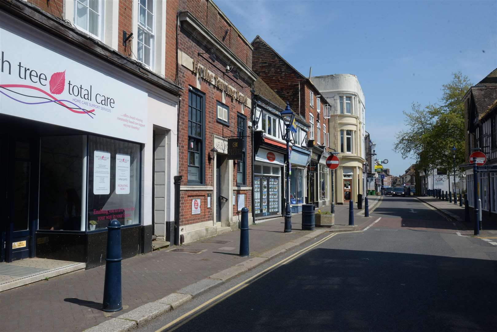 Hythe town centre during the first Coronavirus lockdown. Picture: Chris Davey