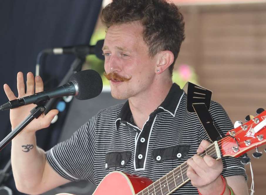 Tom Nundy performed at the Smiles4Miles day