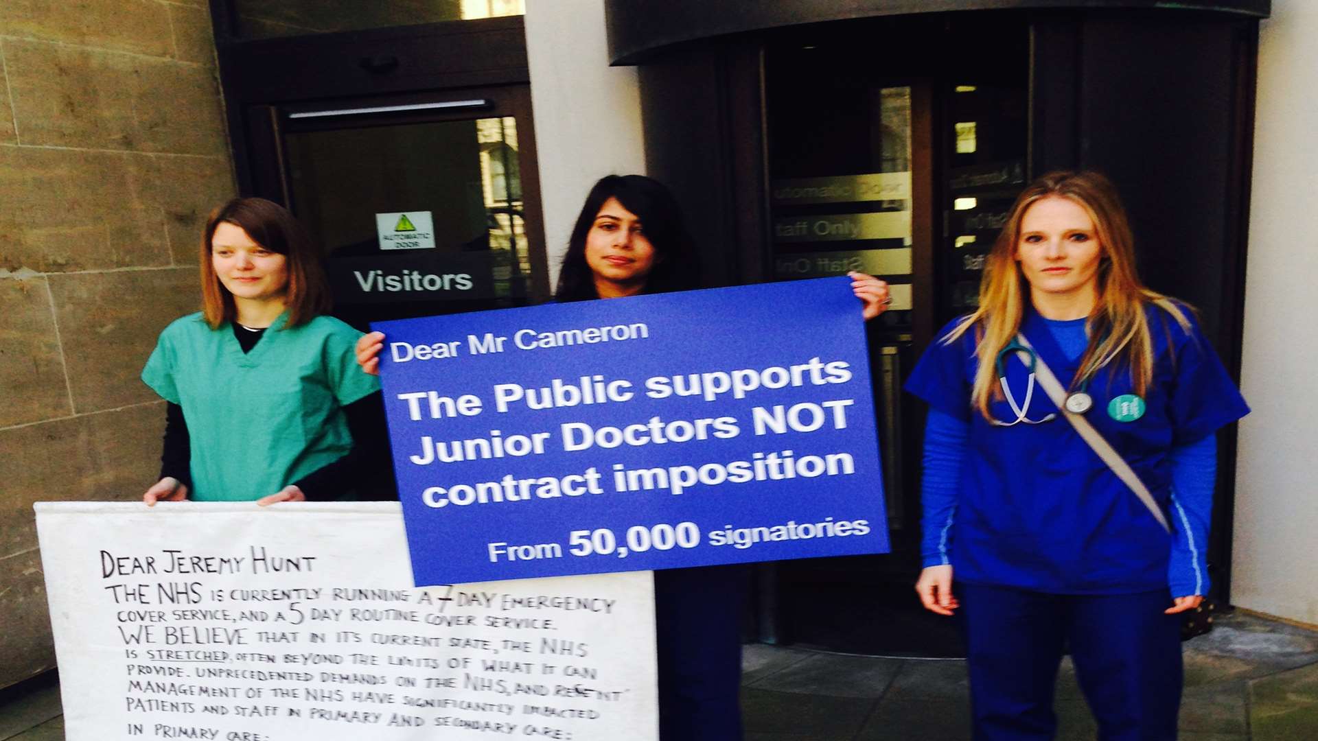 Ruth Wood delivered the petition alongside other junior doctors