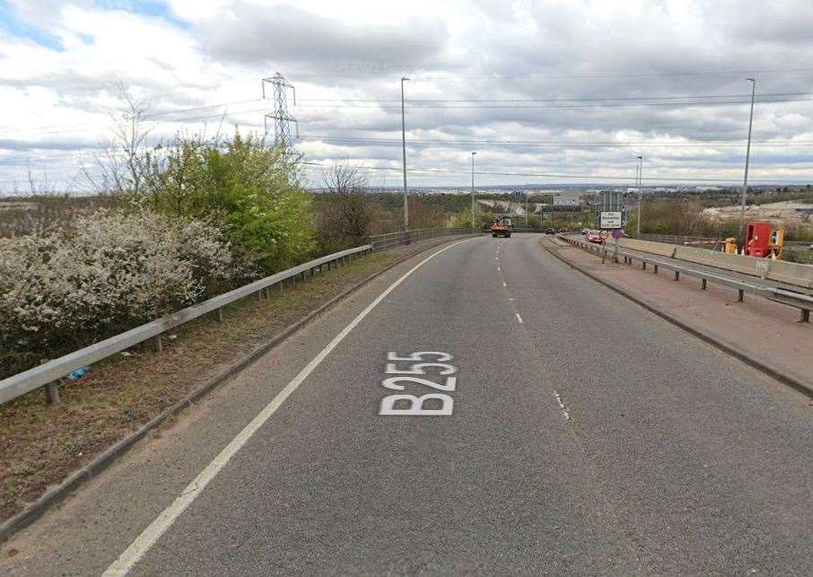 One lane has been closed on the B255 towards Bluewater Shopping Centre. Photo caption: Google Maps