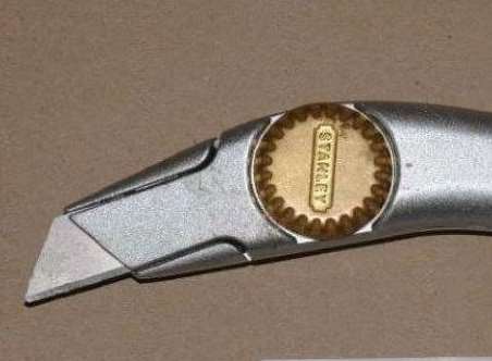 Lee Sullivan's knife (image: Kent Police)