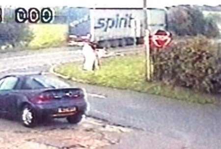 Do you know who was driving this lorry with the word Spirit on the trailer?