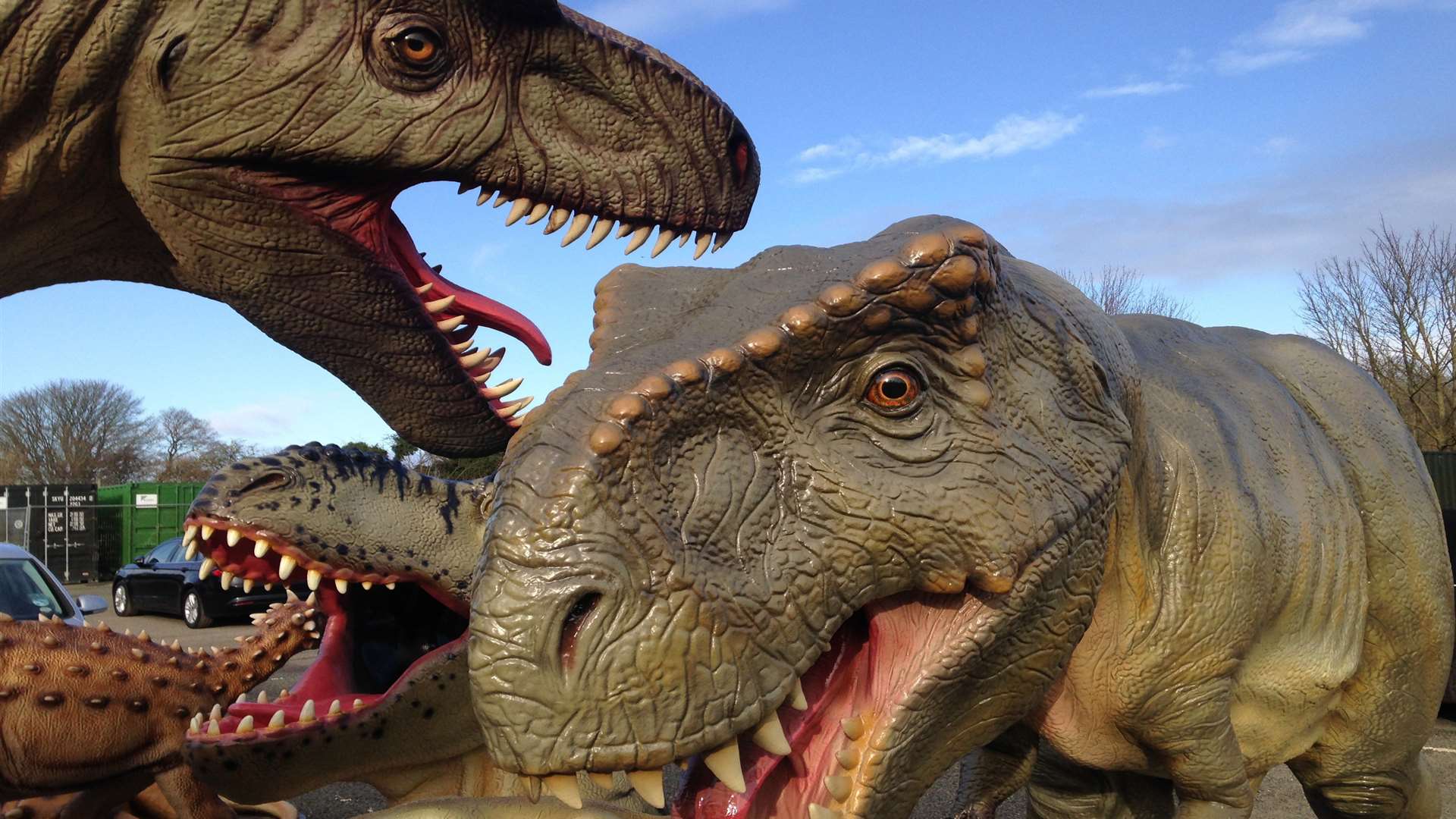 Port Lympne dinosaurs arrive as first residents take up home at park near Hythe