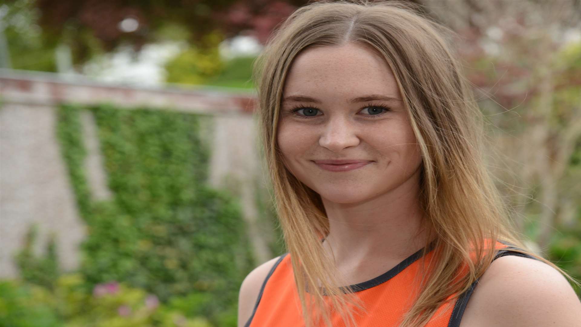 Liz Kallend, 21 who is running the London Marathon for Arthritis Research UK