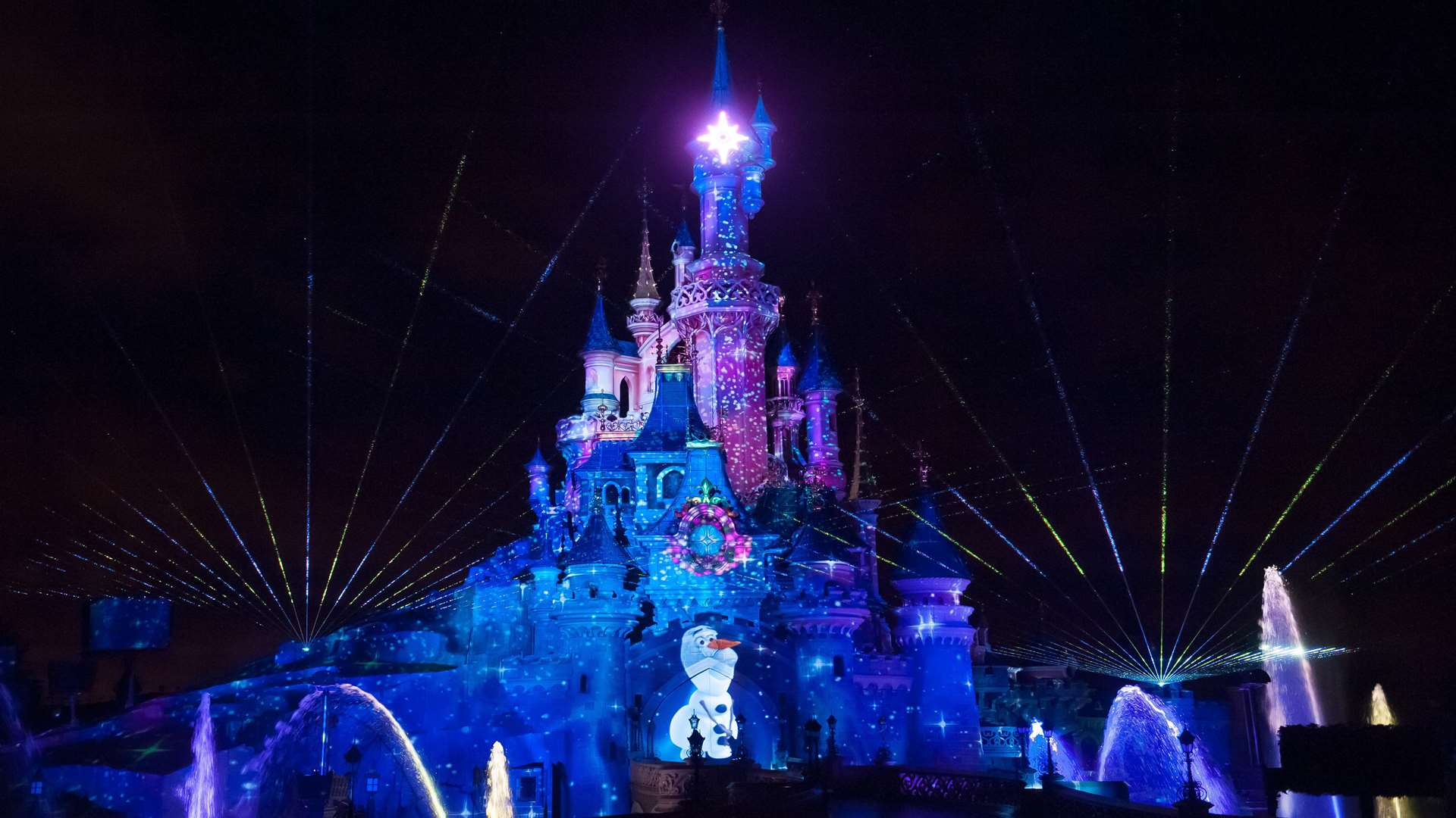 Disney Dreams at Christmas show lights up the castle
