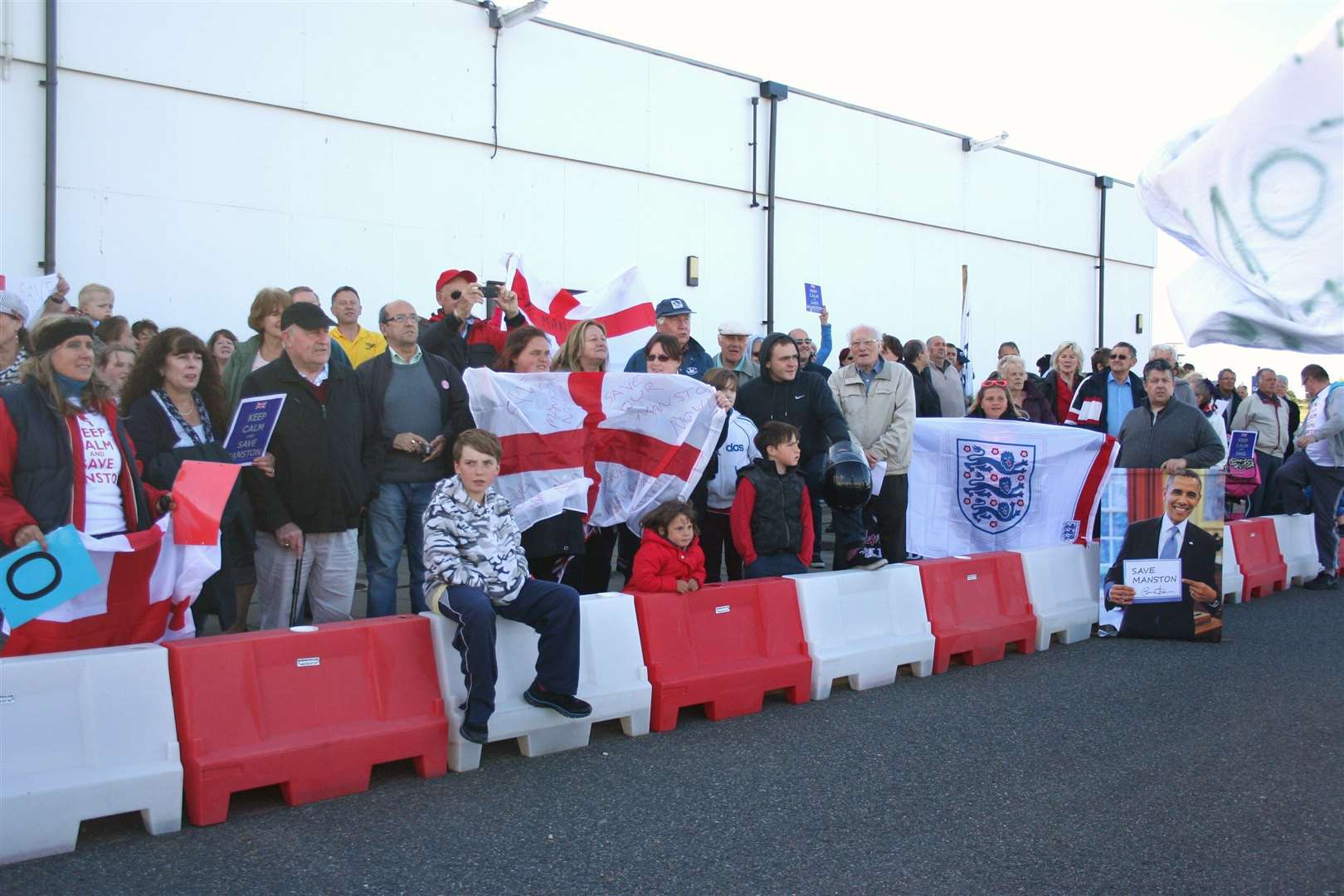 Hundreds of protestors gathered at Manston Airport before it was closed in 2014