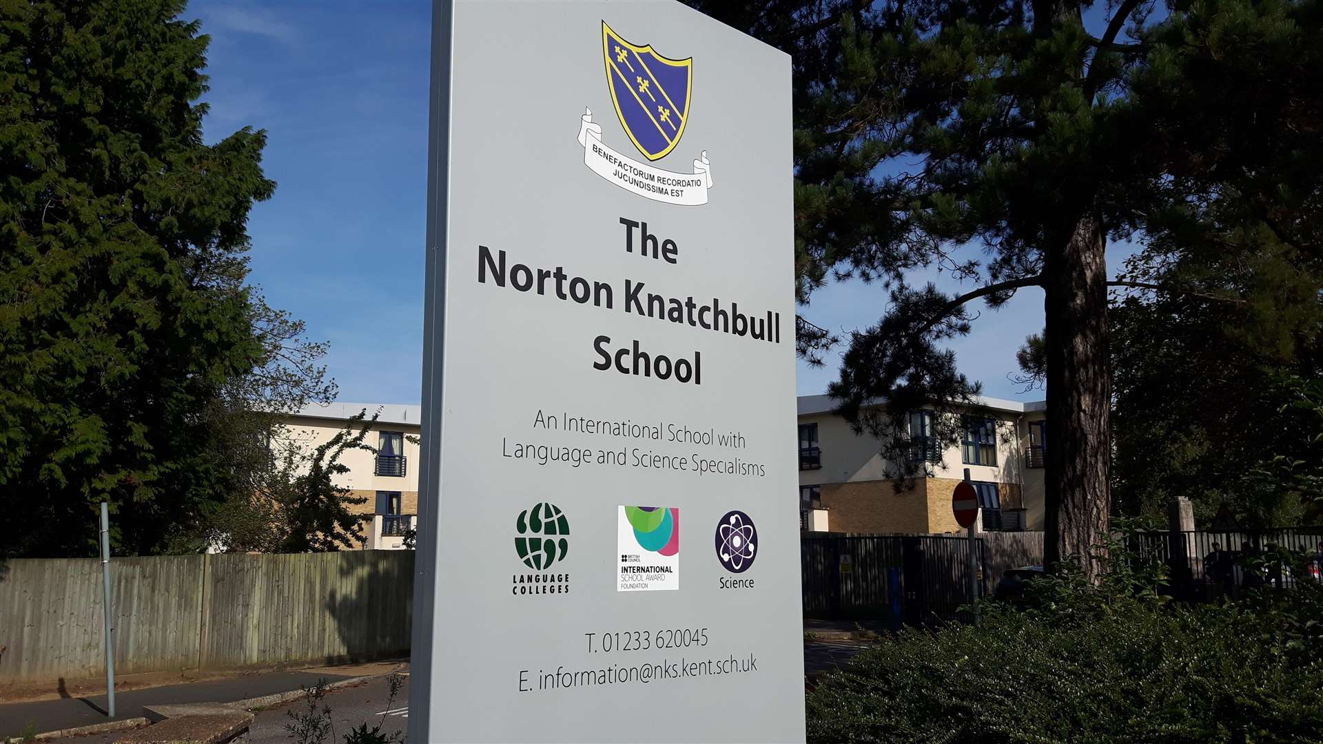 Norton Knatchbull School sign