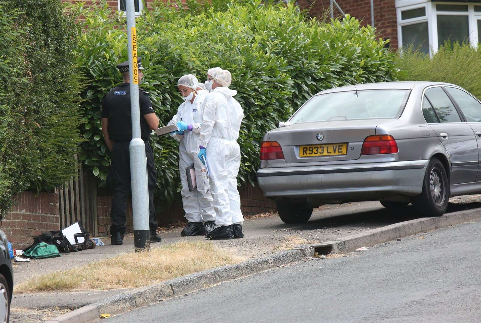 Forensics at the address. Image: UK News in Pictures (3120085)