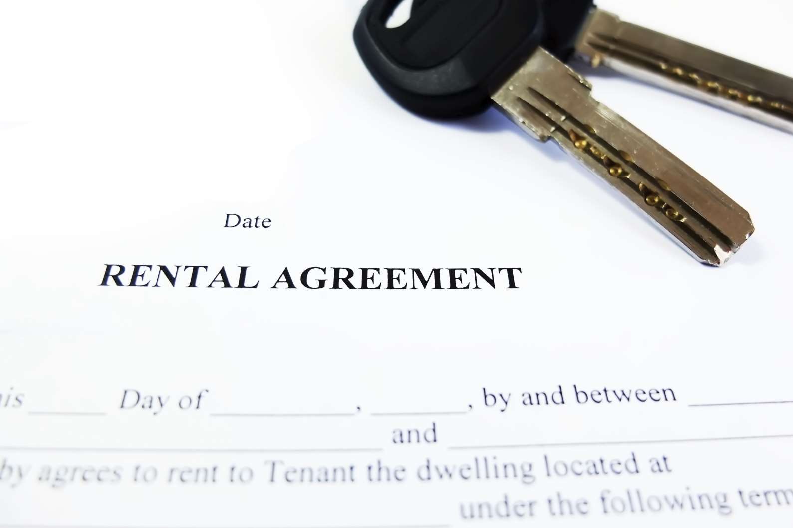 Leasing or selling a commercial property should be undertaken by a trained commercial agent