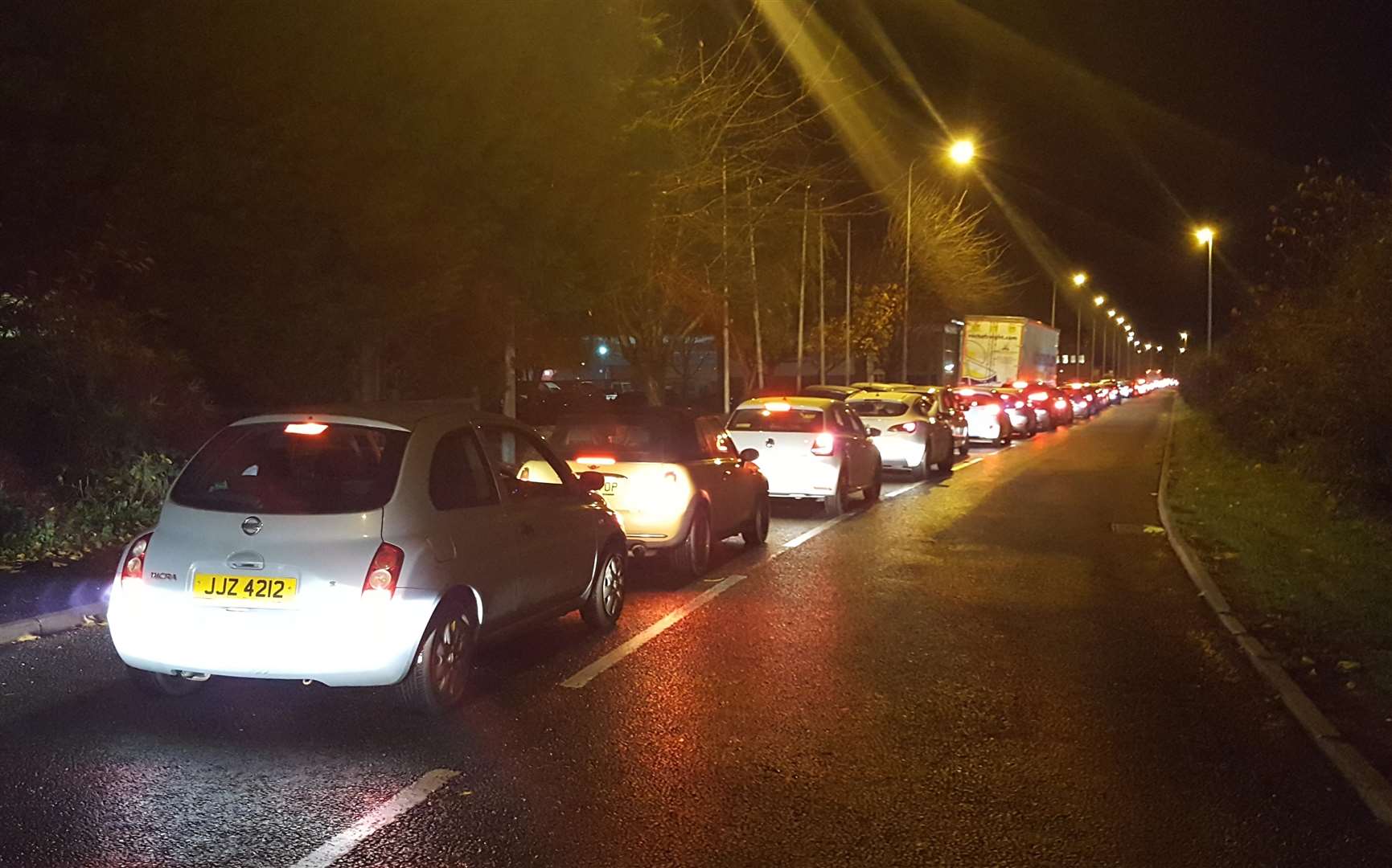 Traffic queuing on the Medway City Estate (5525468)