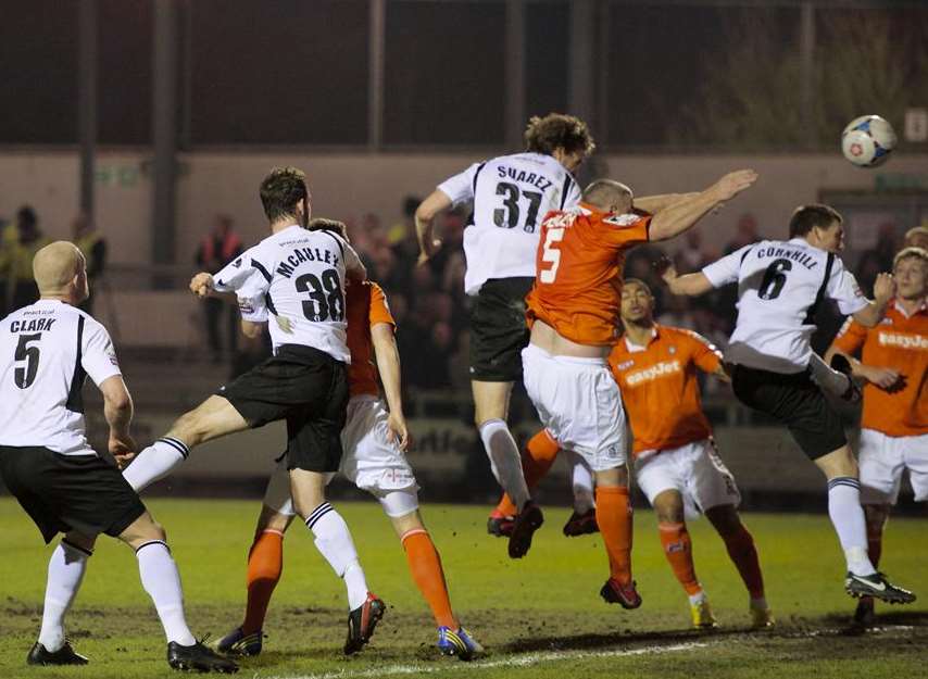 Mikel Suarez heads Dartford into the lead Picture: Andy Payton
