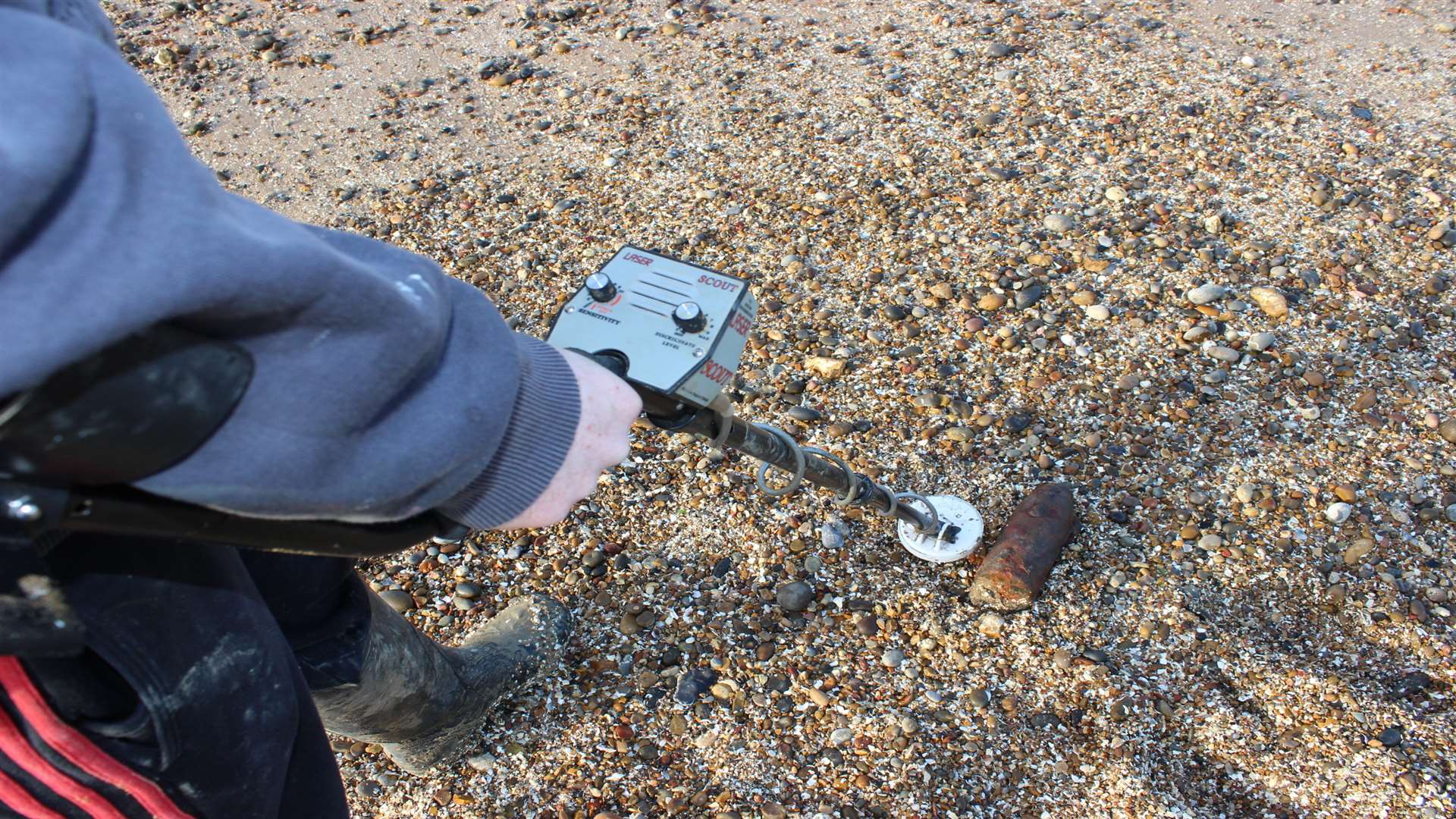 The shell was discovered with Gary Underdown's metal detector