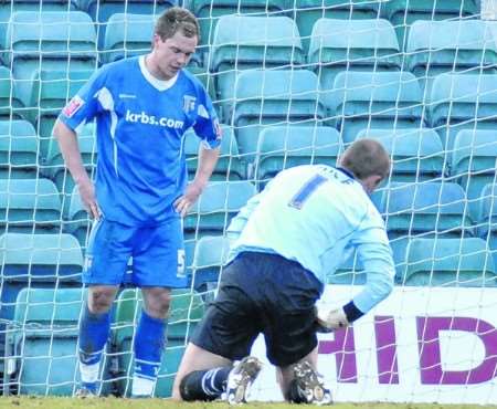Simon King and keeper Simon Royce are dejected after Bradford's second goal. Picture: Grant Falvey