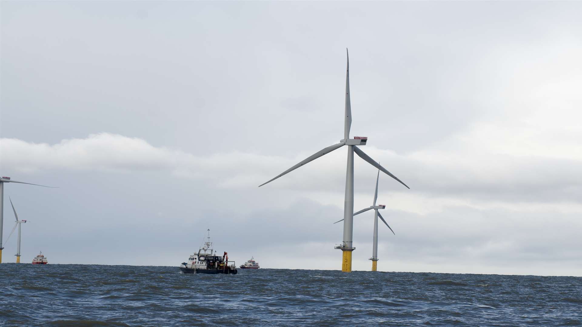 Vessels serving the London Array wind farm use fuel supplied by Jentex