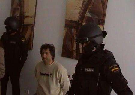 The moment Dean Rice was arrested in Spain