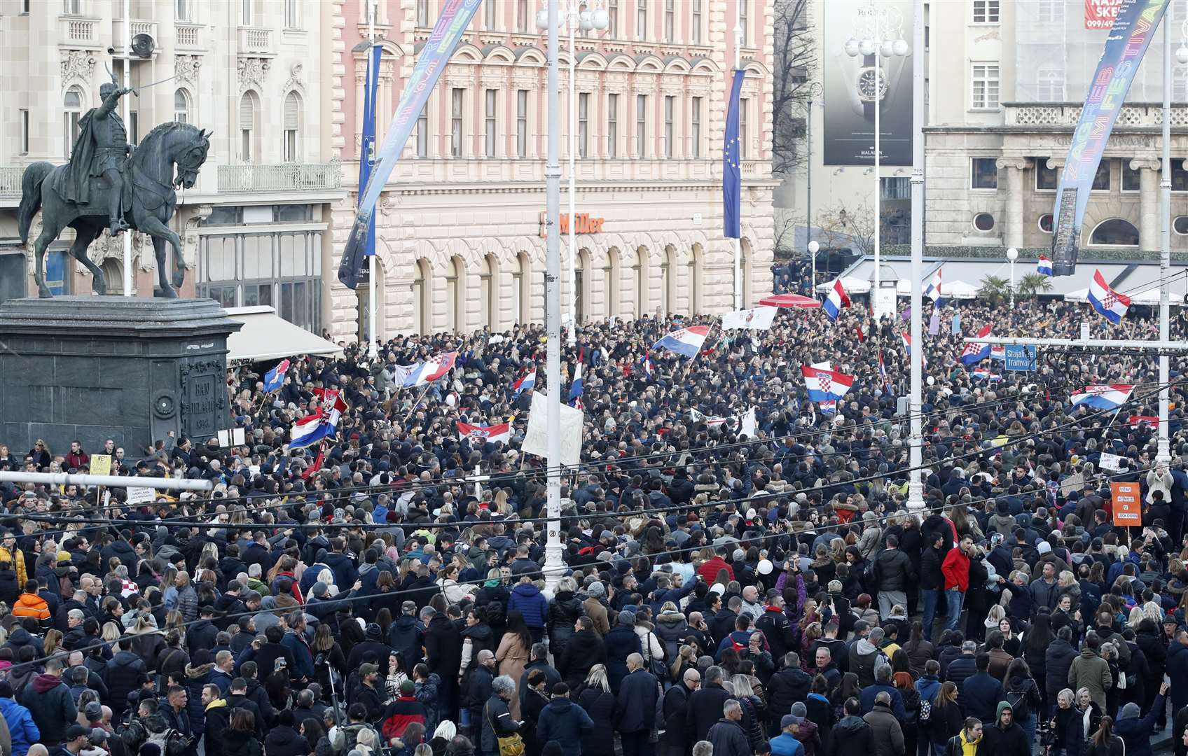 Thousands of protesters gathered in Zagreb on Saturday (AP)