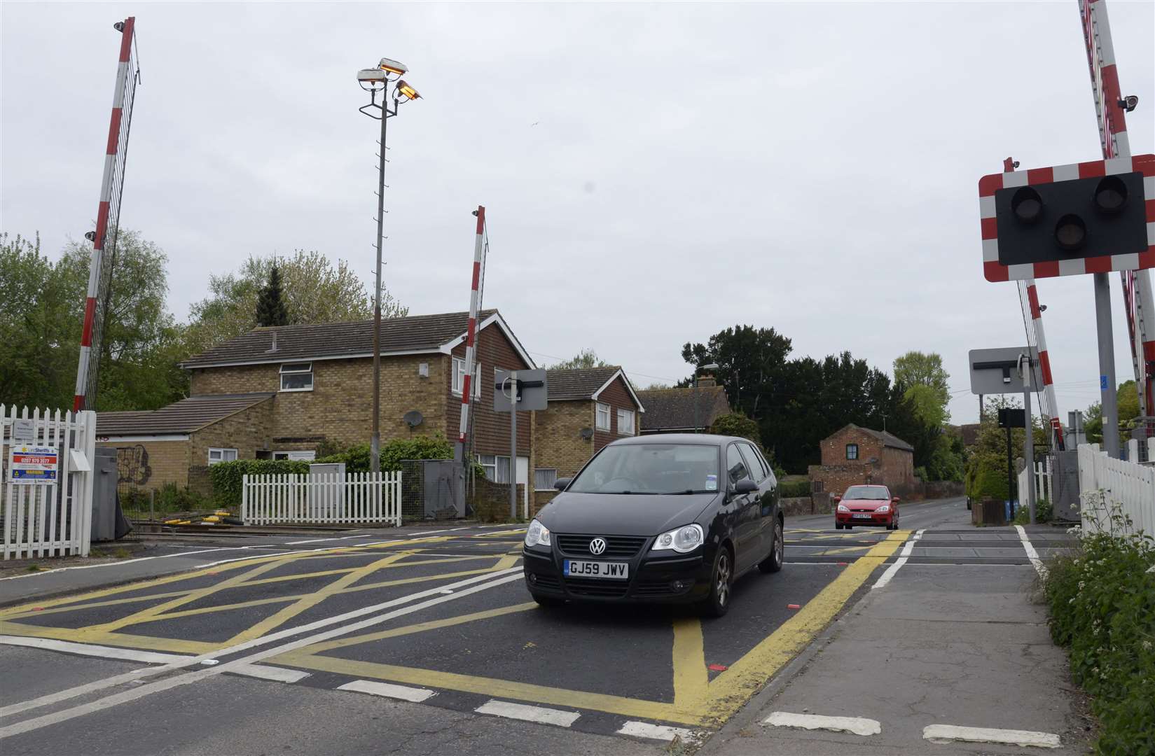 The St Stephen's level crossing