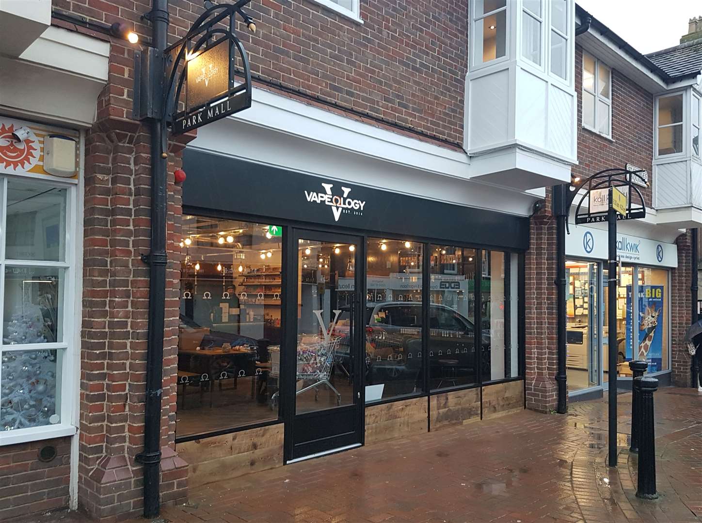 Vapeology's new shop on Castle Street opened today