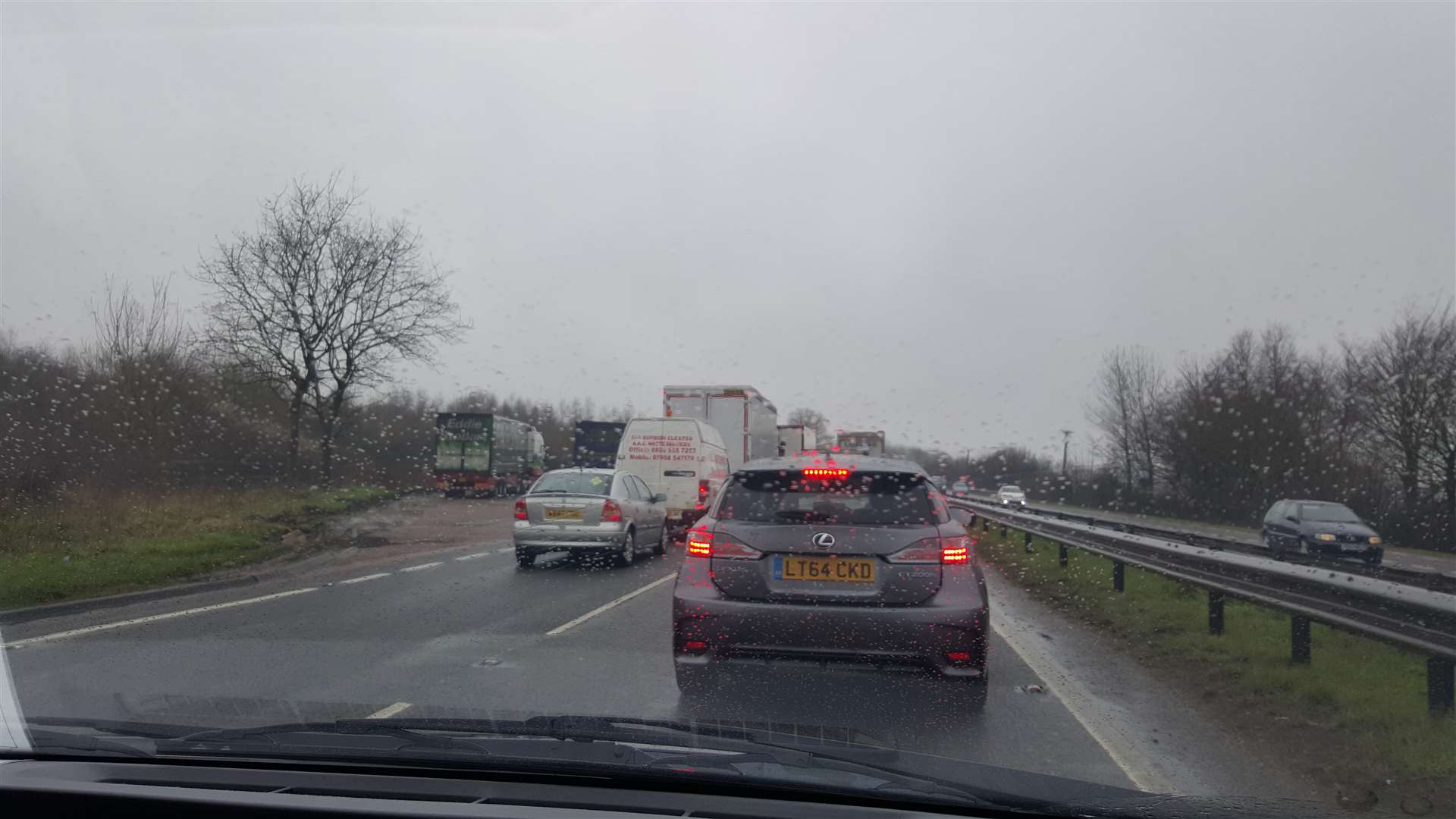 Traffic is building on the A249 following the M20 accident