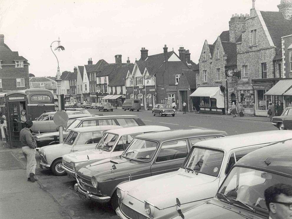 High Street, West Malling, in August 1969