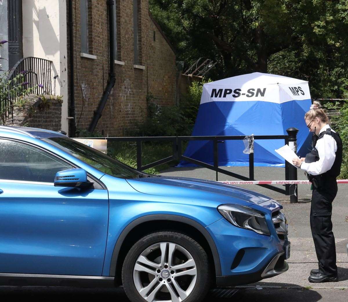 A murder investigation has now been started by Met Police. Picture: UKNiP