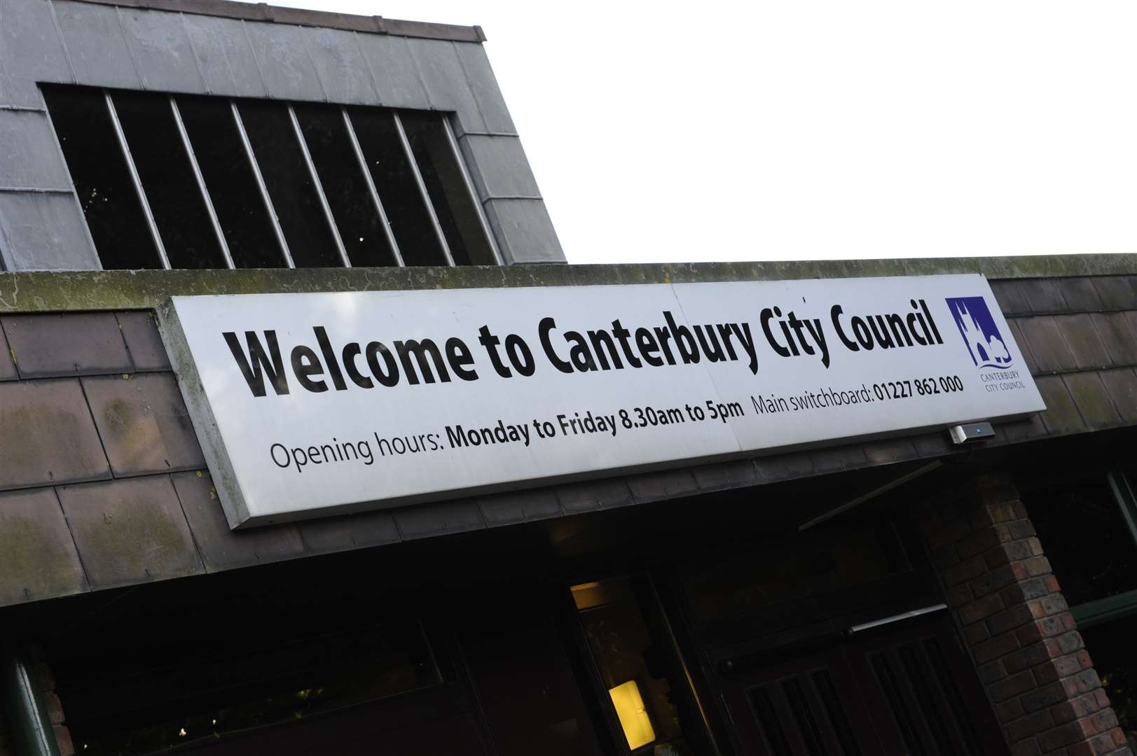 The Canterbury City Council worker found tubs containing poppadoms were "very greasy". Picture: Tony Flashman