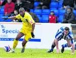 Dennis Oli gets away from his marker. Picture: Matthew Walker