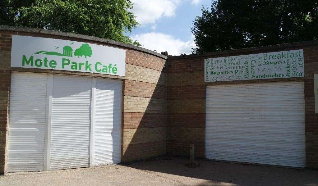 The old Mote Park Café