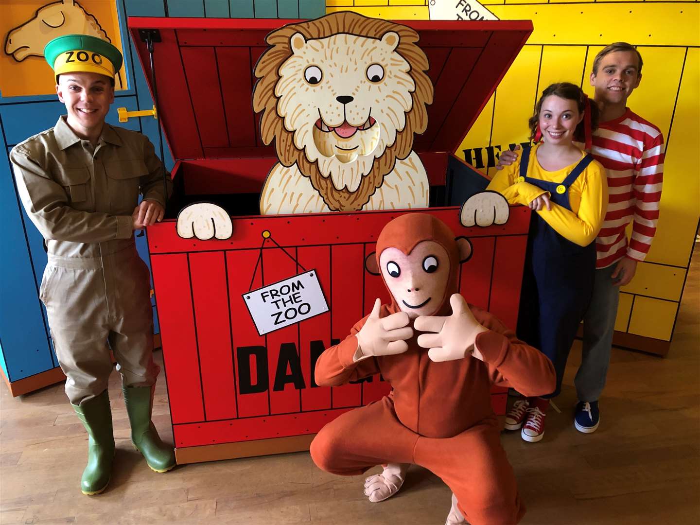 The cast of Dear Zoo are getting ready to made an appearance at the Hazlitt Theatre (15921449)