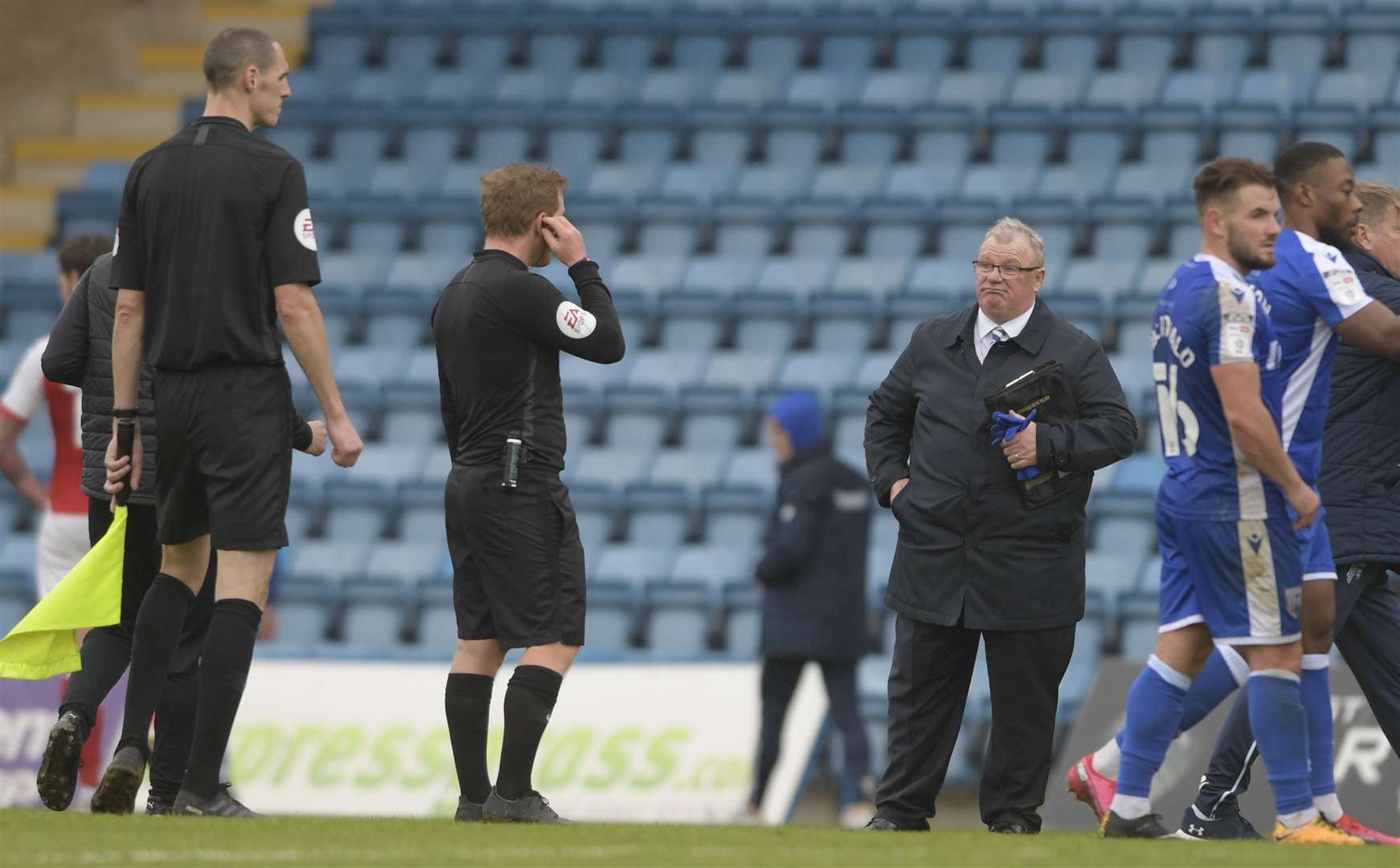 Gillingham boss Steve Evans appears far from happy with the officials at full-time. Picture: Barry Goodwin (42842994)