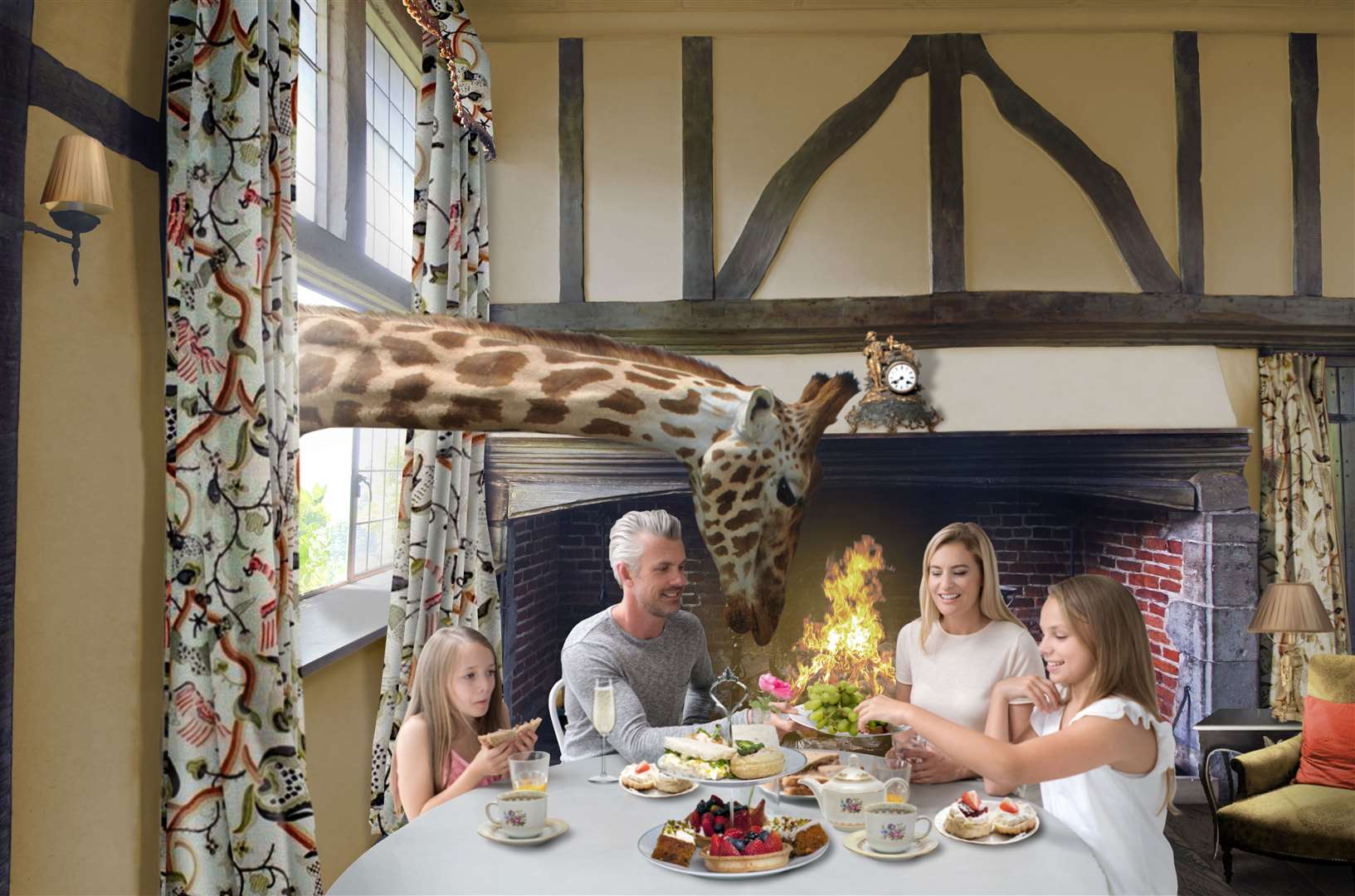 More than 9,000 people have applied for a stay at Giraffe Hall